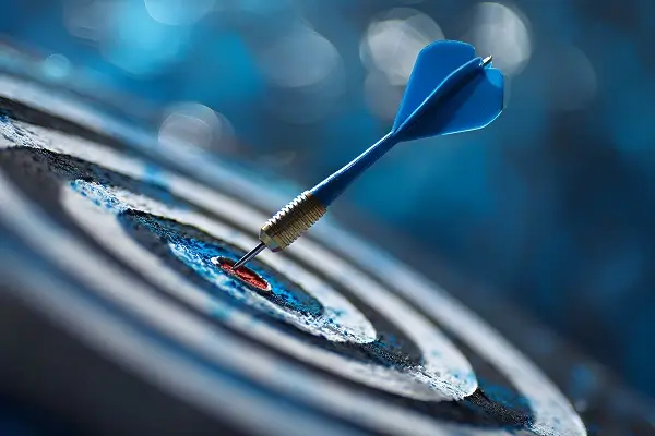 圣贤高中多久回校读书